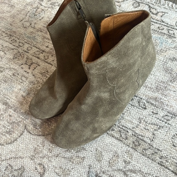 Isabel Marant suede booties size 39 - Picture 6 of 8